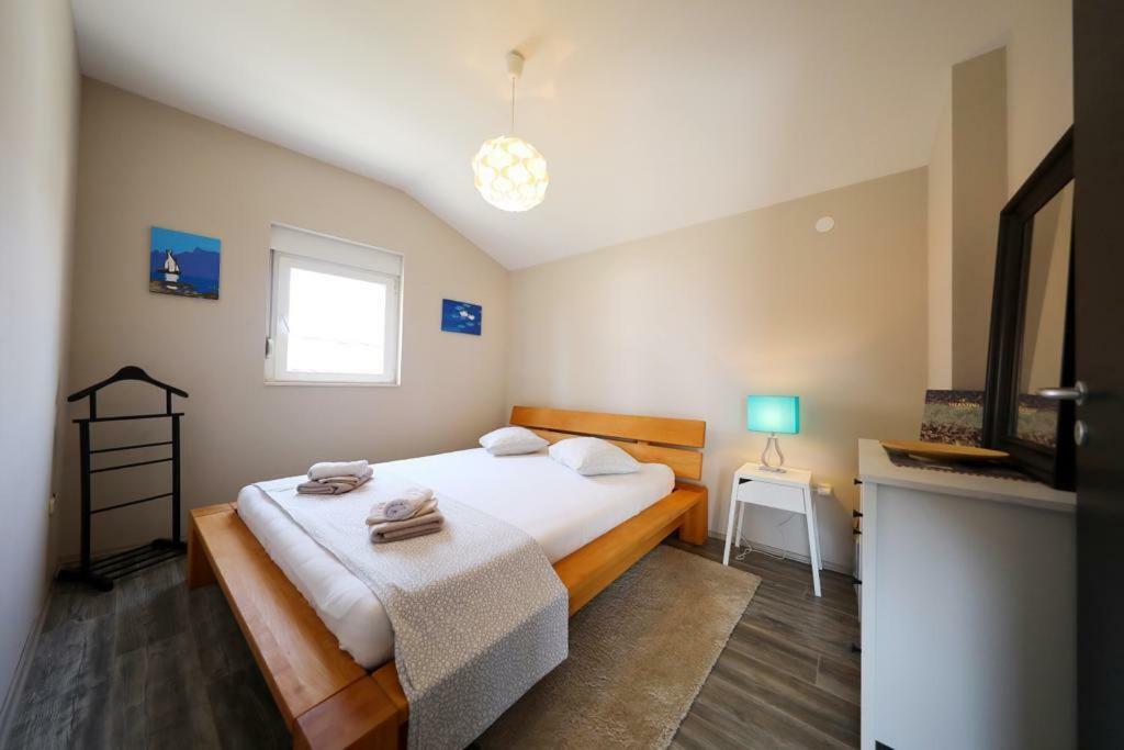 Luxury Apartment Rougemarin Pakoštane Esterno foto
